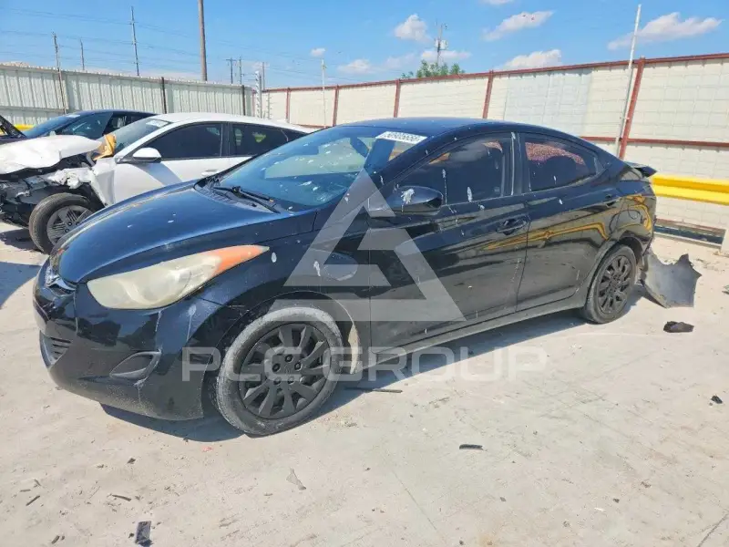2011 Hyundai Elantra photo