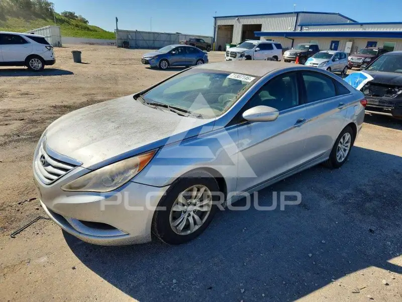 2011 Hyundai Sonata photo