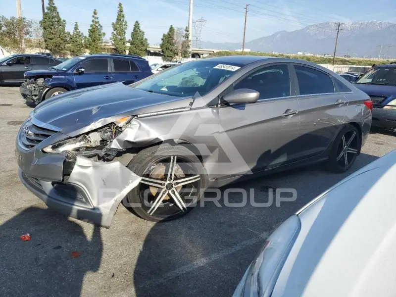 2011 Hyundai Sonata photo