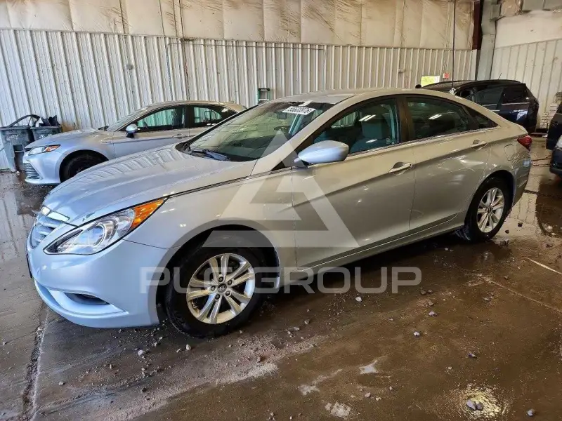2011 Hyundai Sonata photo