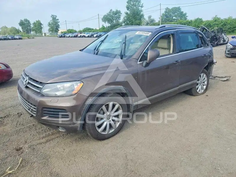 2011 Volkswagen Touareg фото