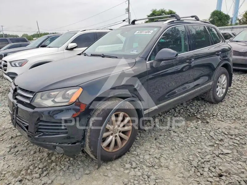 2011 Volkswagen Touareg фото