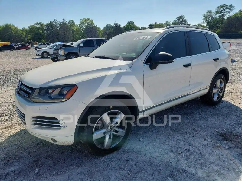 2011 Volkswagen Touareg фото