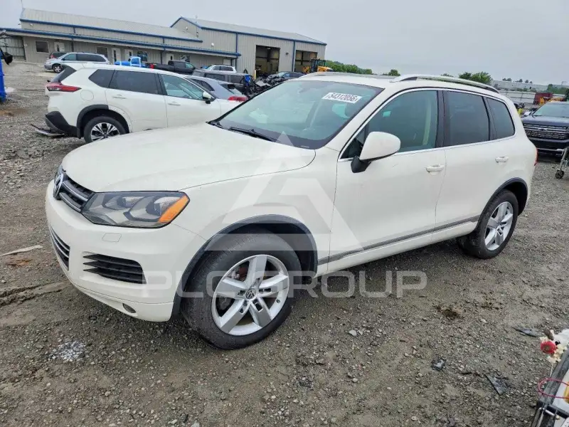 2011 Volkswagen Touareg фото