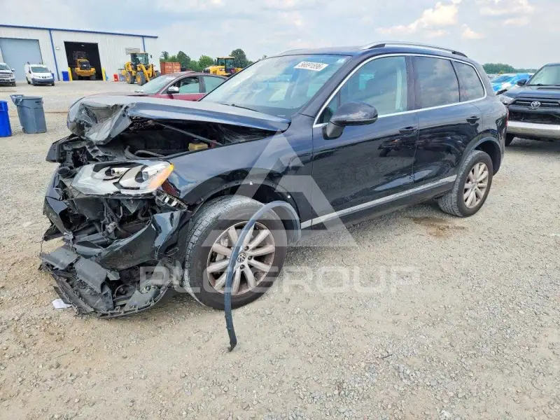 2011 Volkswagen Touareg фото