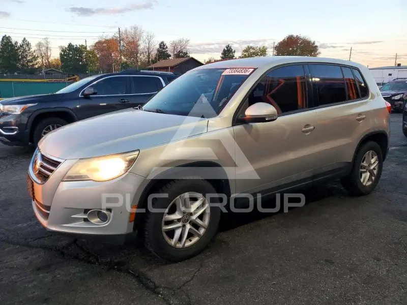 2011 Volkswagen Tiguan фото