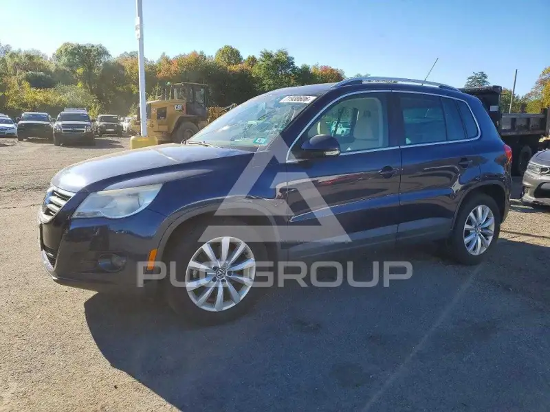 2011 Volkswagen Tiguan photo