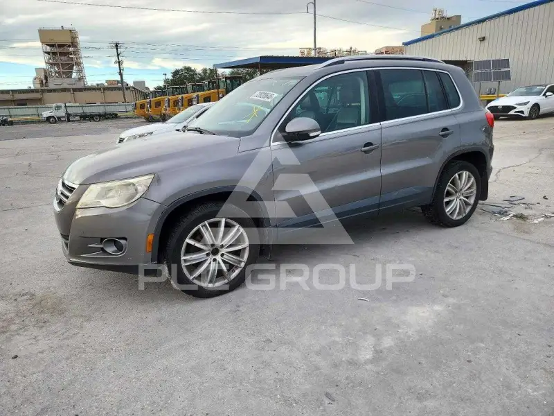 2011 Volkswagen Tiguan фото