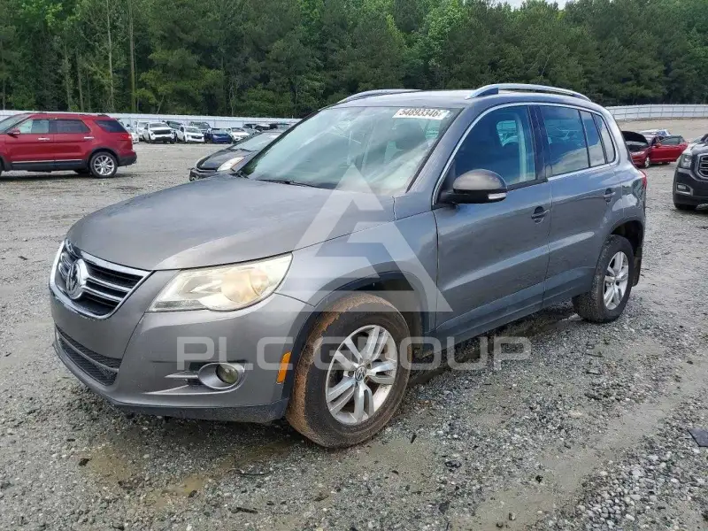 2011 Volkswagen Tiguan фото