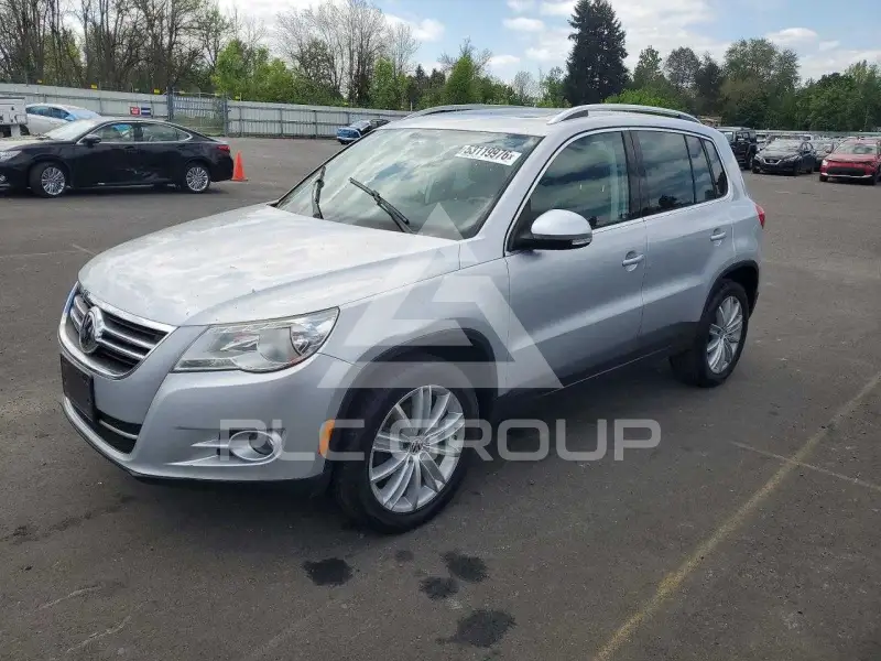 2011 Volkswagen Tiguan photo