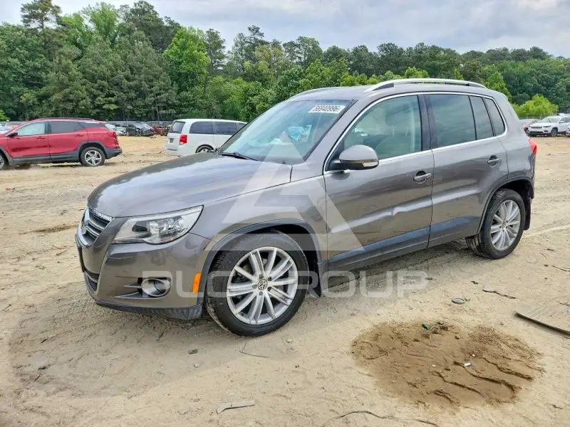 2011 Volkswagen Tiguan фото