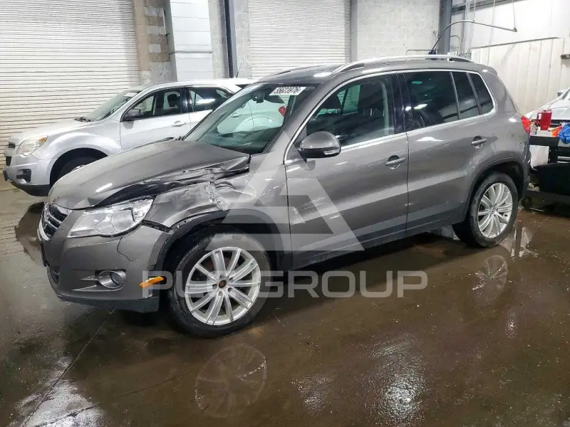 2011 Volkswagen Tiguan фото