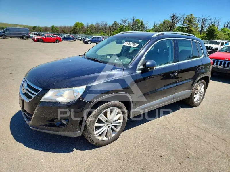2011 Volkswagen Tiguan фото