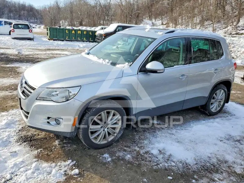 2011 Volkswagen Tiguan фото