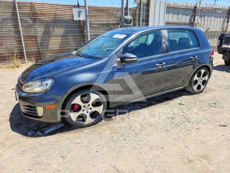 2011 Volkswagen GTI photo