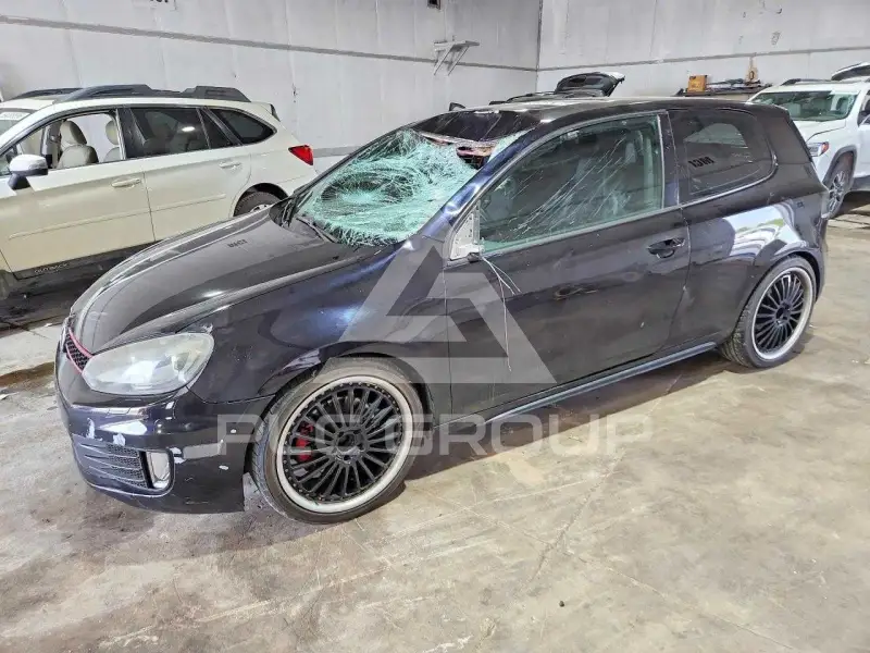 2011 Volkswagen GTI photo