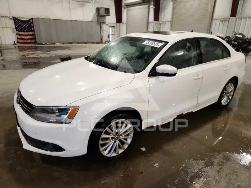 2011 Volkswagen Jetta фото