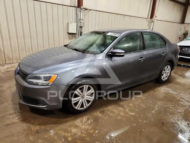 2011 Volkswagen Jetta photo