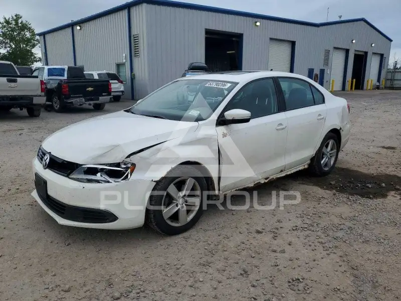 2011 Volkswagen Jetta photo