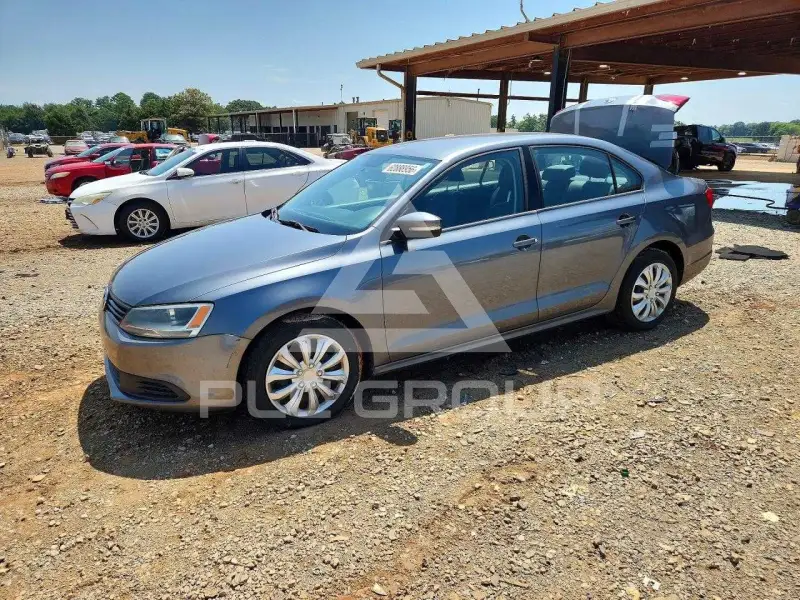 2011 Volkswagen Jetta фото