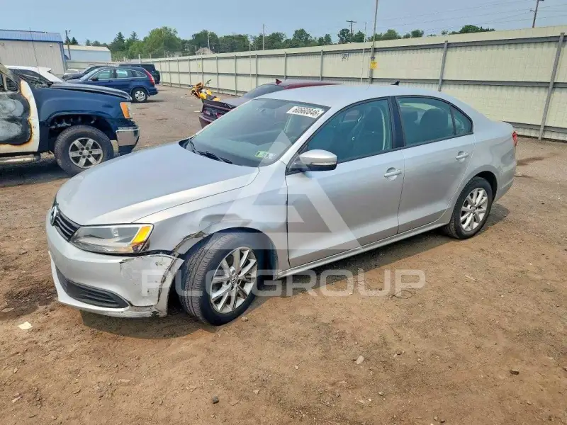 2011 Volkswagen Jetta photo