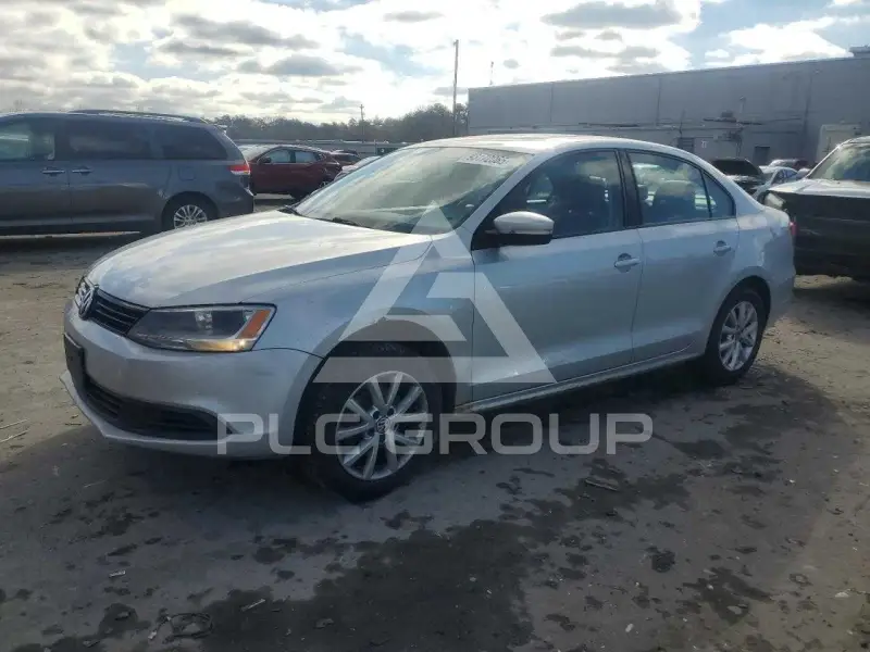 2011 Volkswagen Jetta фото