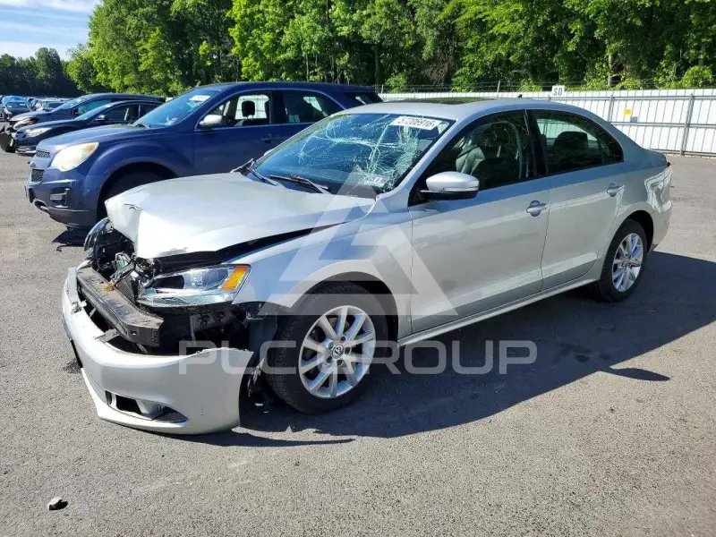 2011 Volkswagen Jetta photo