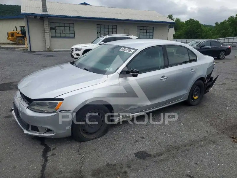 2011 Volkswagen Jetta photo