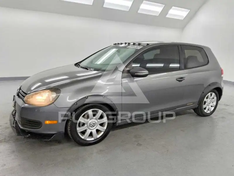 2011 Volkswagen GOLF photo