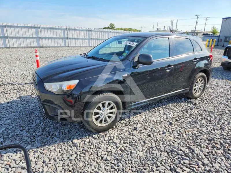 2012 Mitsubishi OUTLANDER photo