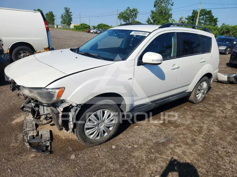 2012 Mitsubishi OUTLANDER photo
