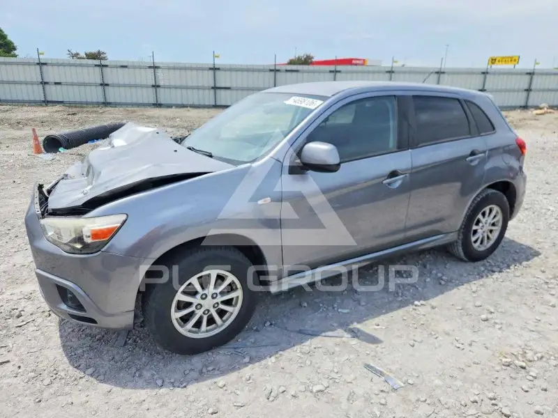 2012 Mitsubishi OUTLANDER фото