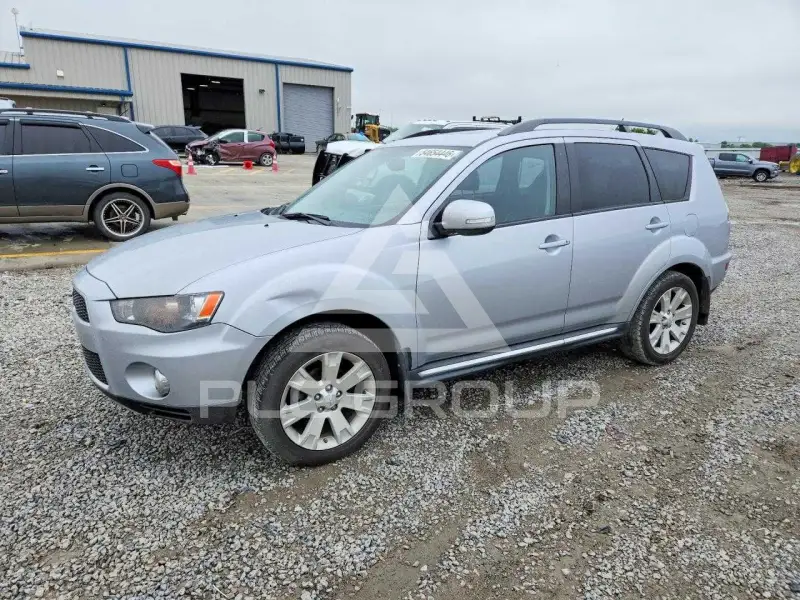 2012 Mitsubishi OUTLANDER фото
