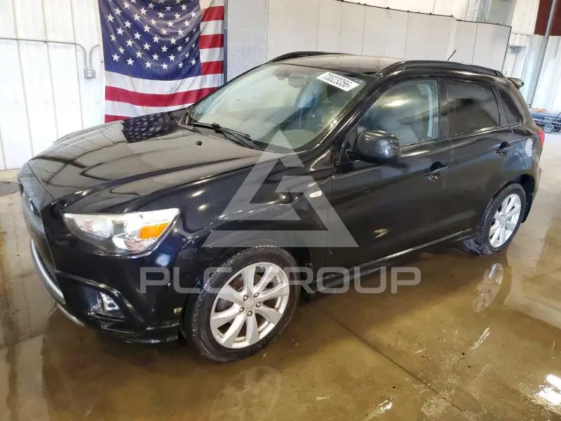 2012 Mitsubishi OUTLANDER фото