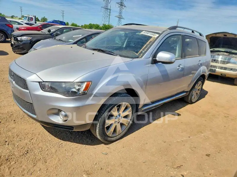 2012 Mitsubishi OUTLANDER фото