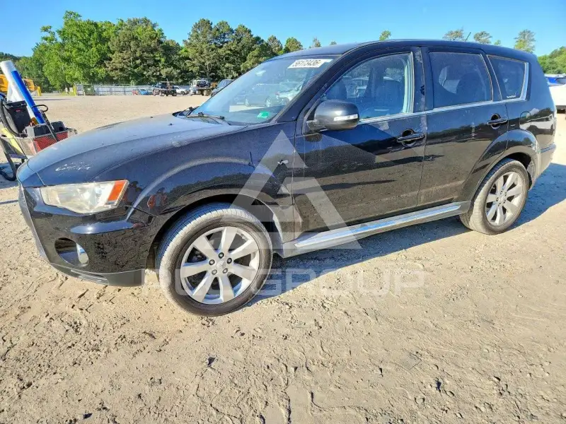 2012 Mitsubishi OUTLANDER photo