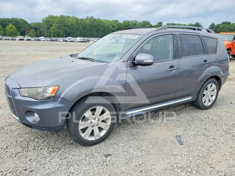 2012 Mitsubishi OUTLANDER photo
