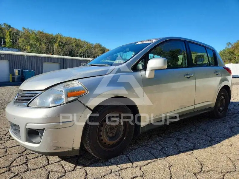 2012 Nissan VERSA photo