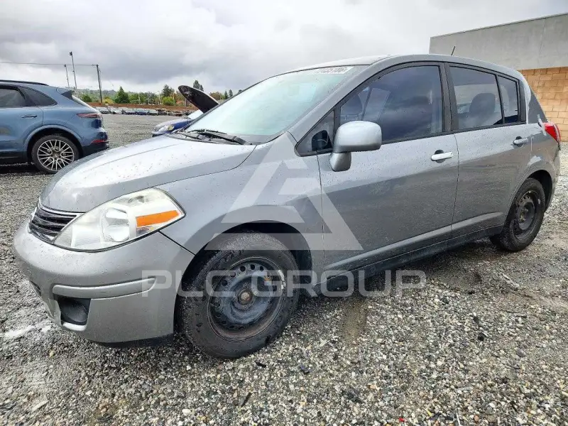 2012 Nissan VERSA фото