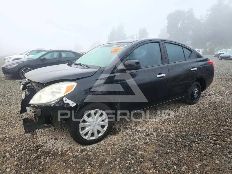 2012 Nissan VERSA фото
