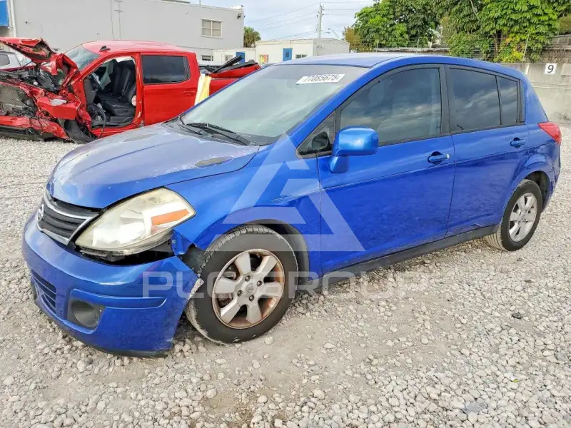 2012 Nissan VERSA фото