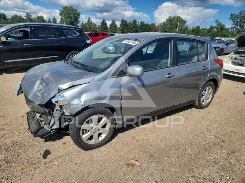 2012 Nissan VERSA фото