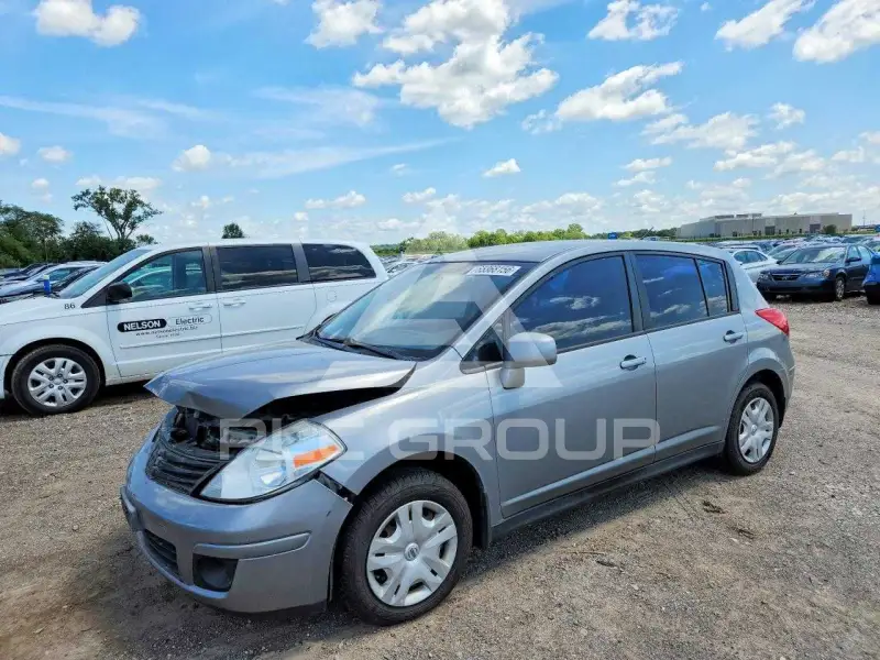 2012 Nissan VERSA фото