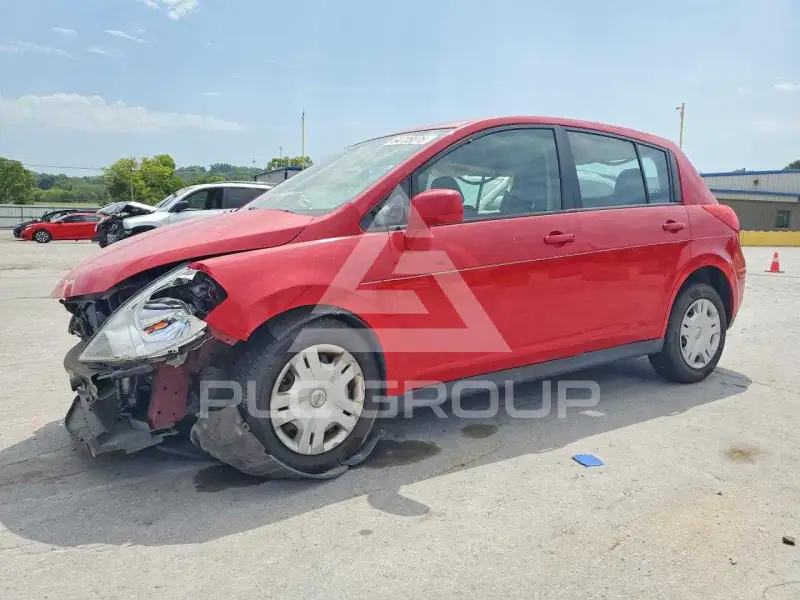2012 Nissan VERSA фото