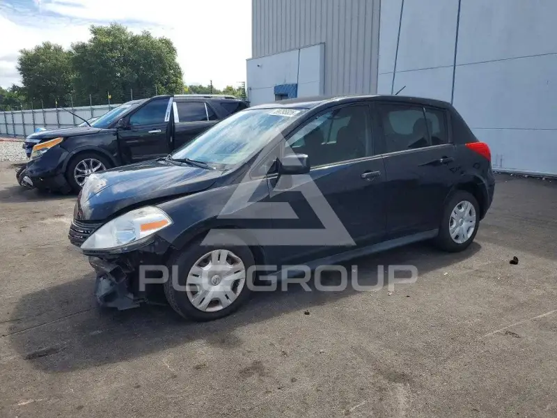 2012 Nissan VERSA photo