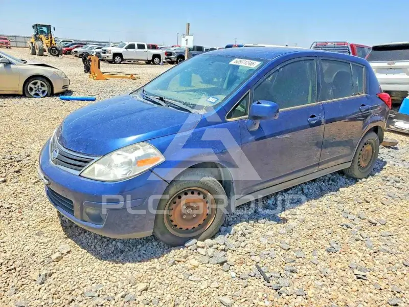 2012 Nissan VERSA photo
