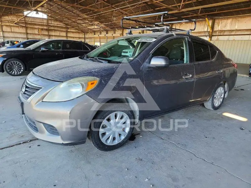2012 Nissan VERSA photo