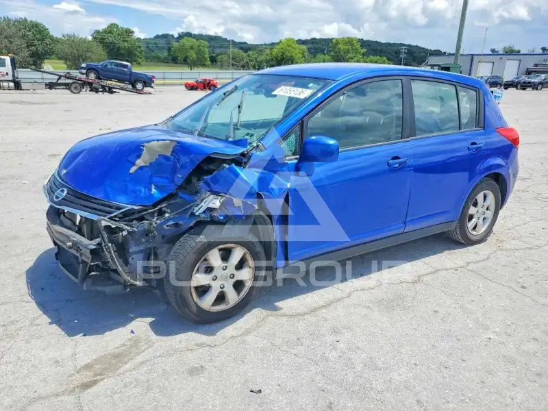 2012 Nissan VERSA фото