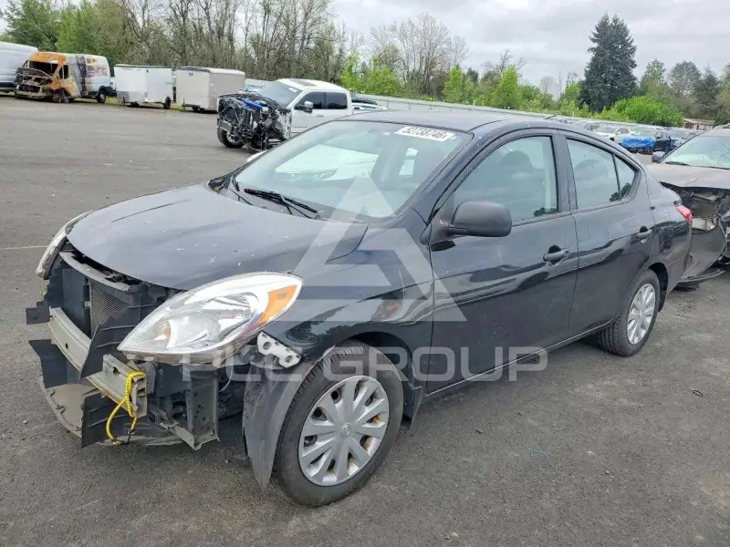 2012 Nissan VERSA фото