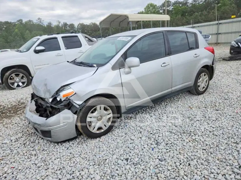 2012 Nissan VERSA фото